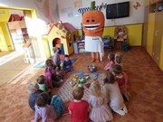 Zelenina Bonduele, ve školce vaří pan Uher Lukáš